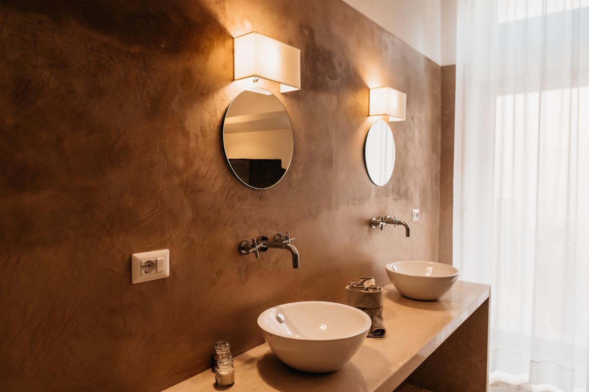 Palazzo Pati Hotel Tiggiano Bagian luar foto