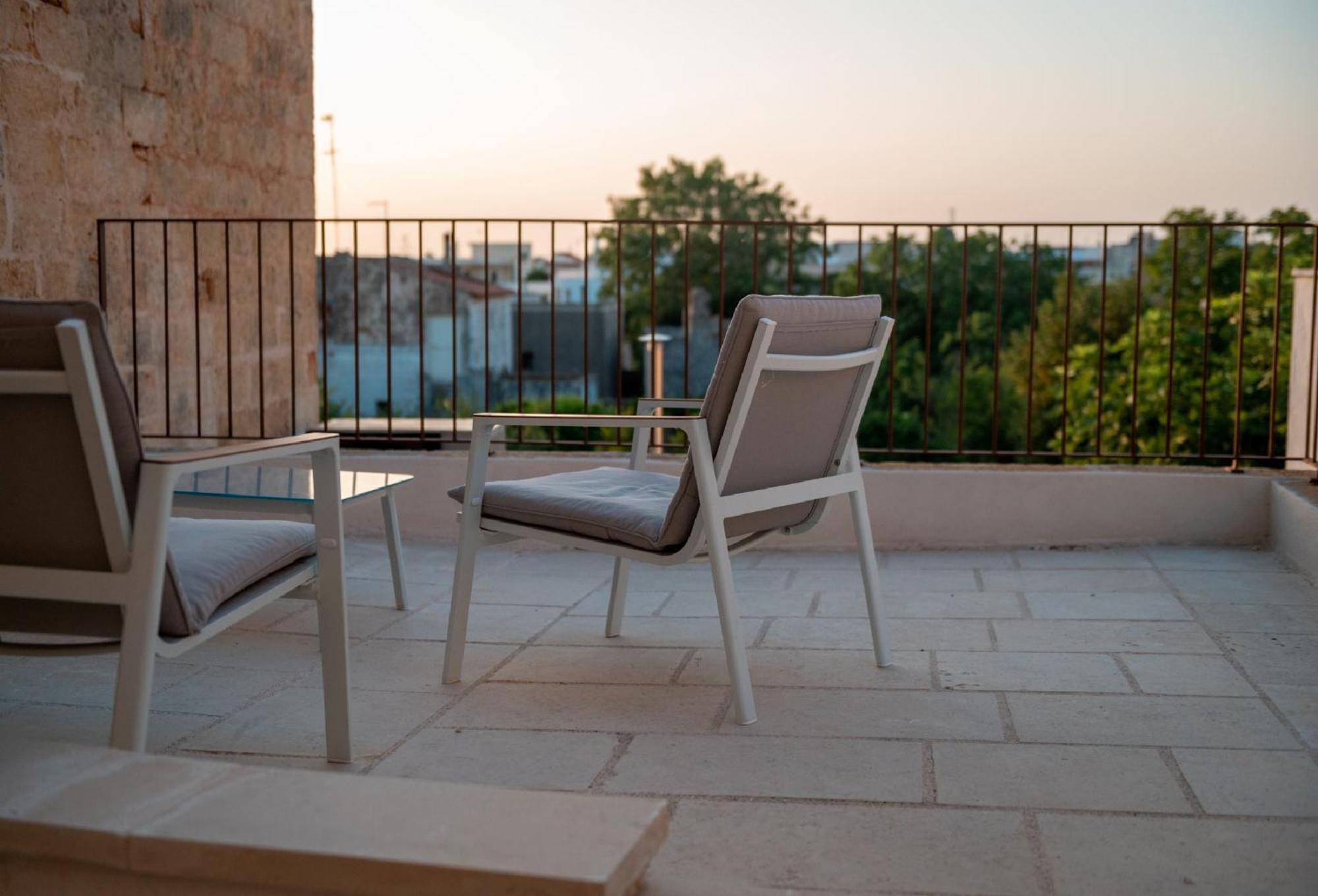 Palazzo Pati Hotel Tiggiano Bagian luar foto