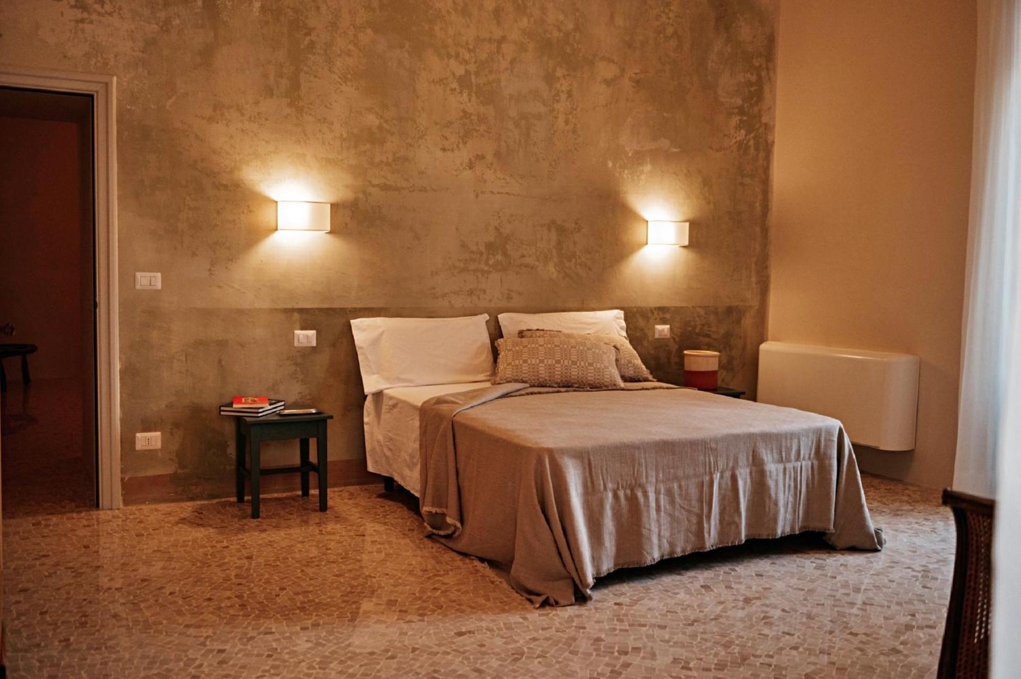 Palazzo Pati Hotel Tiggiano Bagian luar foto